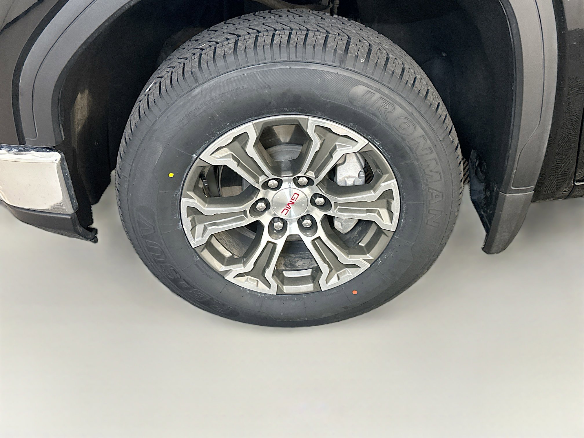 Used 2025 GMC Sierra 1500 SLT image 11