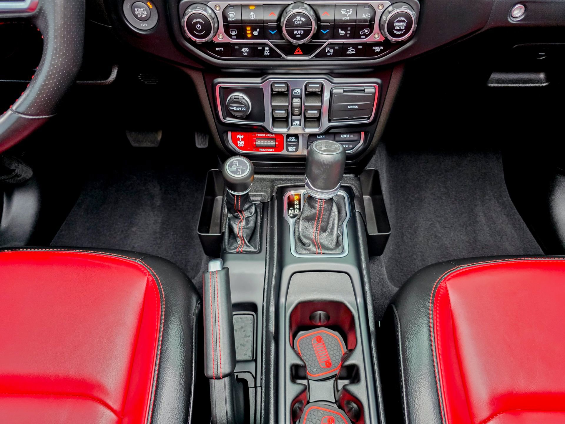 Used 2023 Jeep Wrangler Unlimited Rubicon 392 image 43