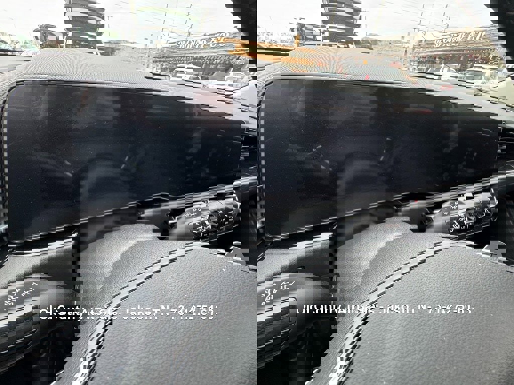 Used 2023 Kia Niro EX Touring image 41