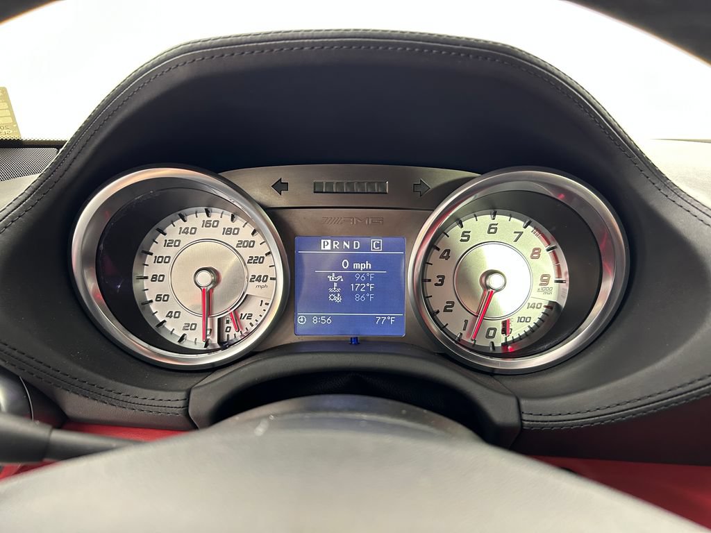Used 2012 Mercedes-Benz SLS AMG Roadster image 21