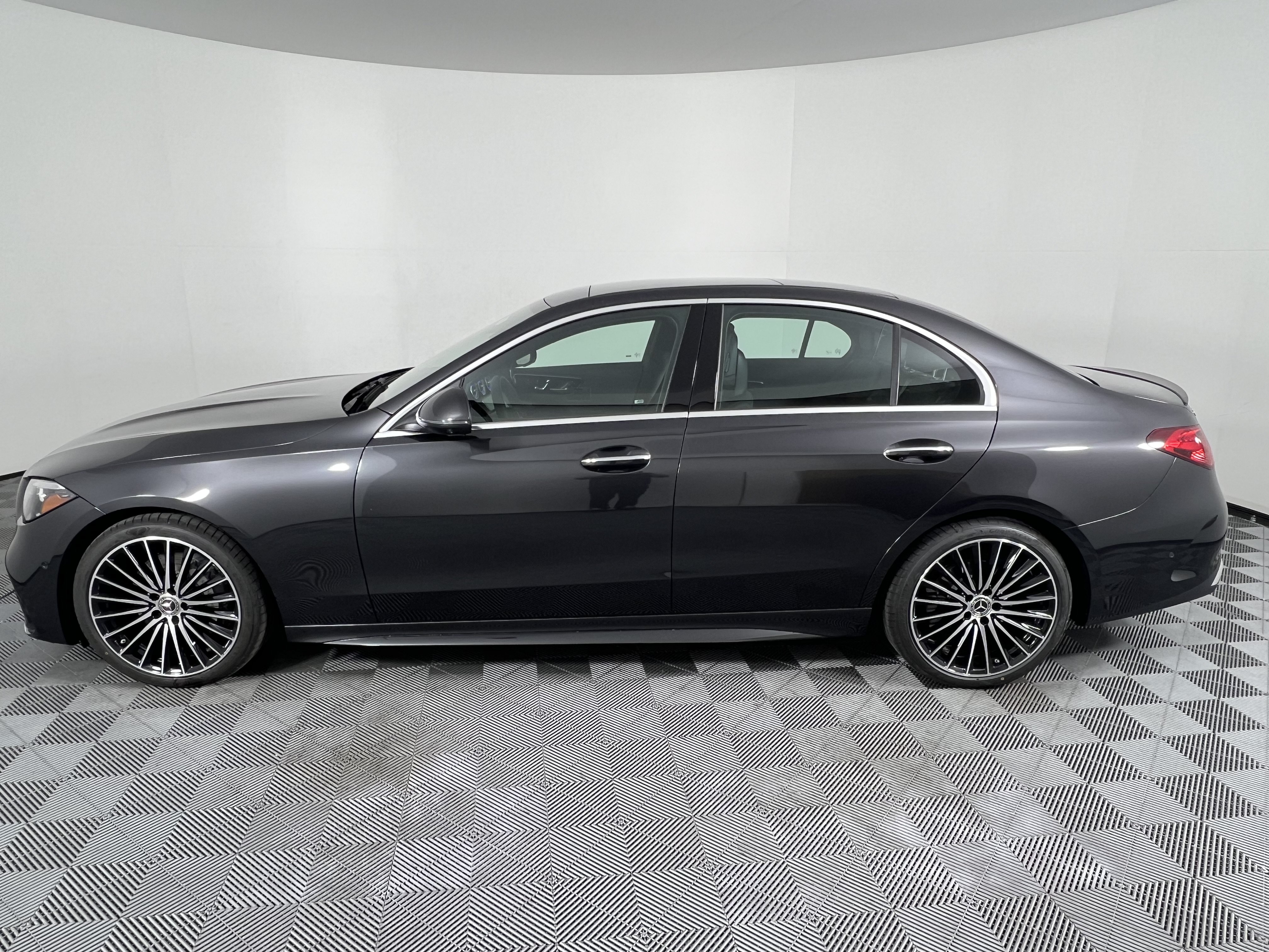 New 2026 Mercedes-Benz C 300 4MATIC Sedan image 9