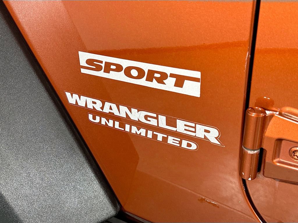 Used 2014 Jeep Wrangler Unlimited Sport w/ Quick Order Package 24S AWD/4WD image 28