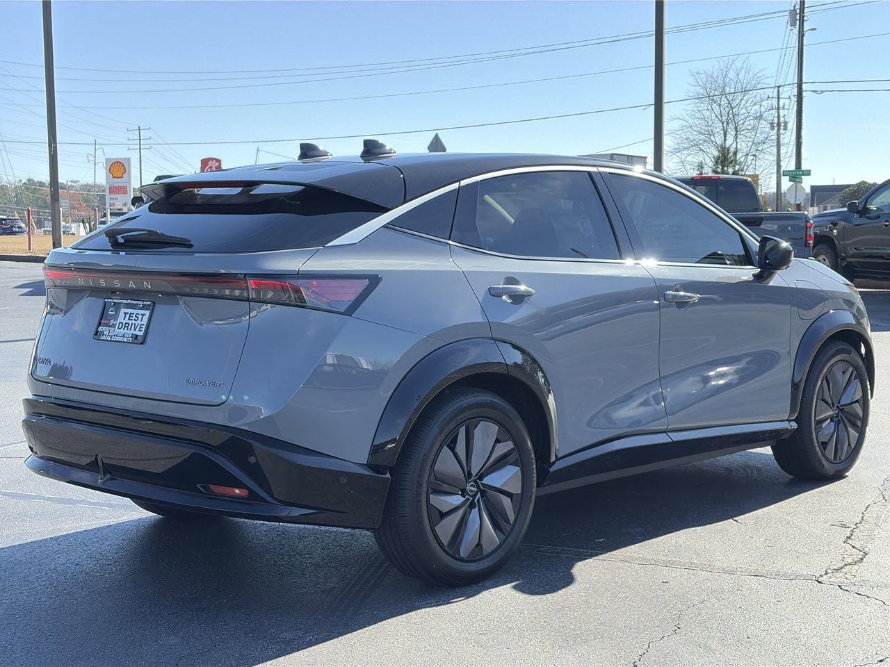 Certified 2024 Nissan Ariya FWD image 6