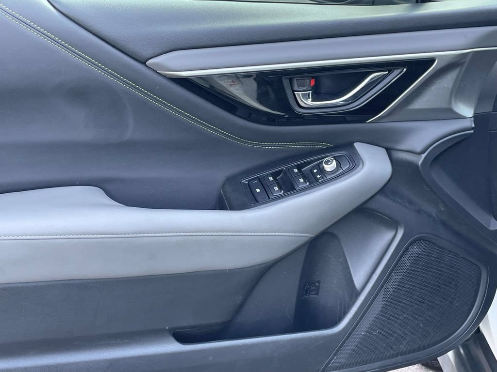 Used 2020 Subaru Outback Onyx Edition XT AWD/4WD image 12