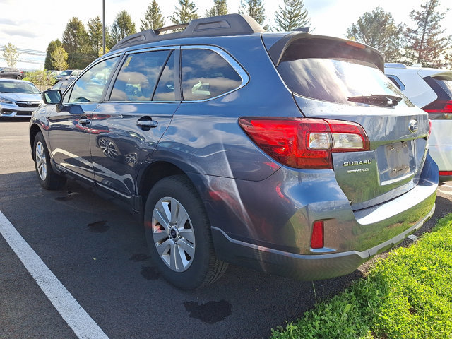 Used 2017 Subaru Outback 2.5i Premium image 4
