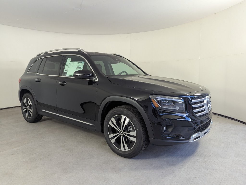 New 2026 Mercedes-Benz GLB 250 image 1