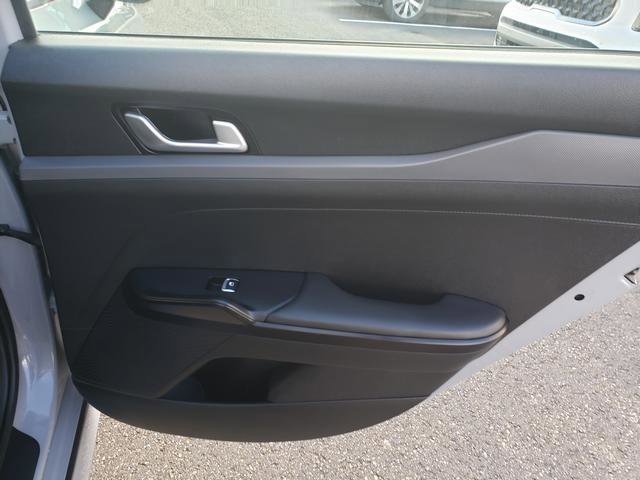 Used 2022 Kia K5 GT-Line image 14