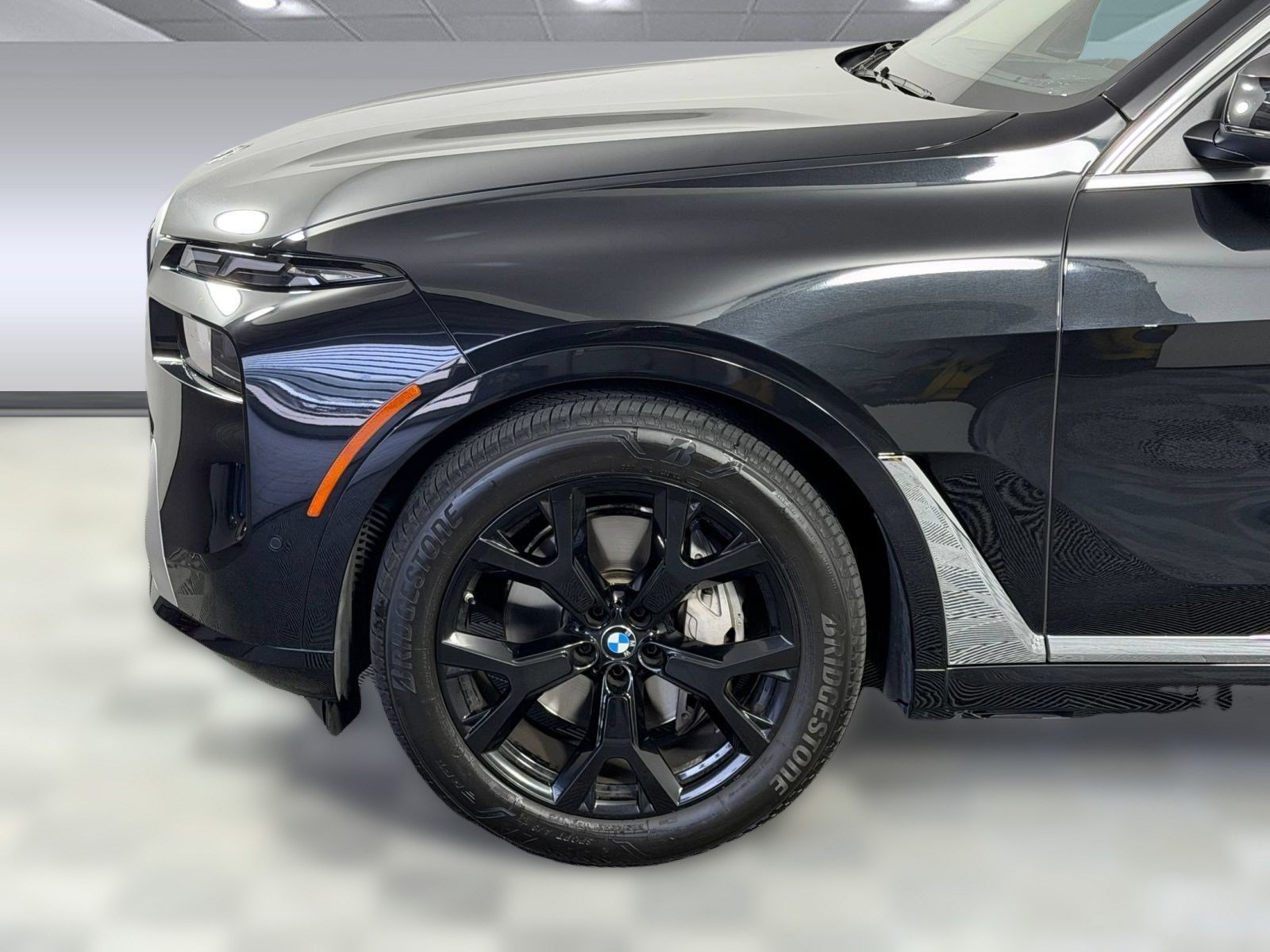 Used 2023 BMW X7 xDrive40i w/ Premium Package AWD/4WD image 12