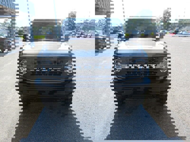 New 2025 Ford Bronco 4-Door image 8