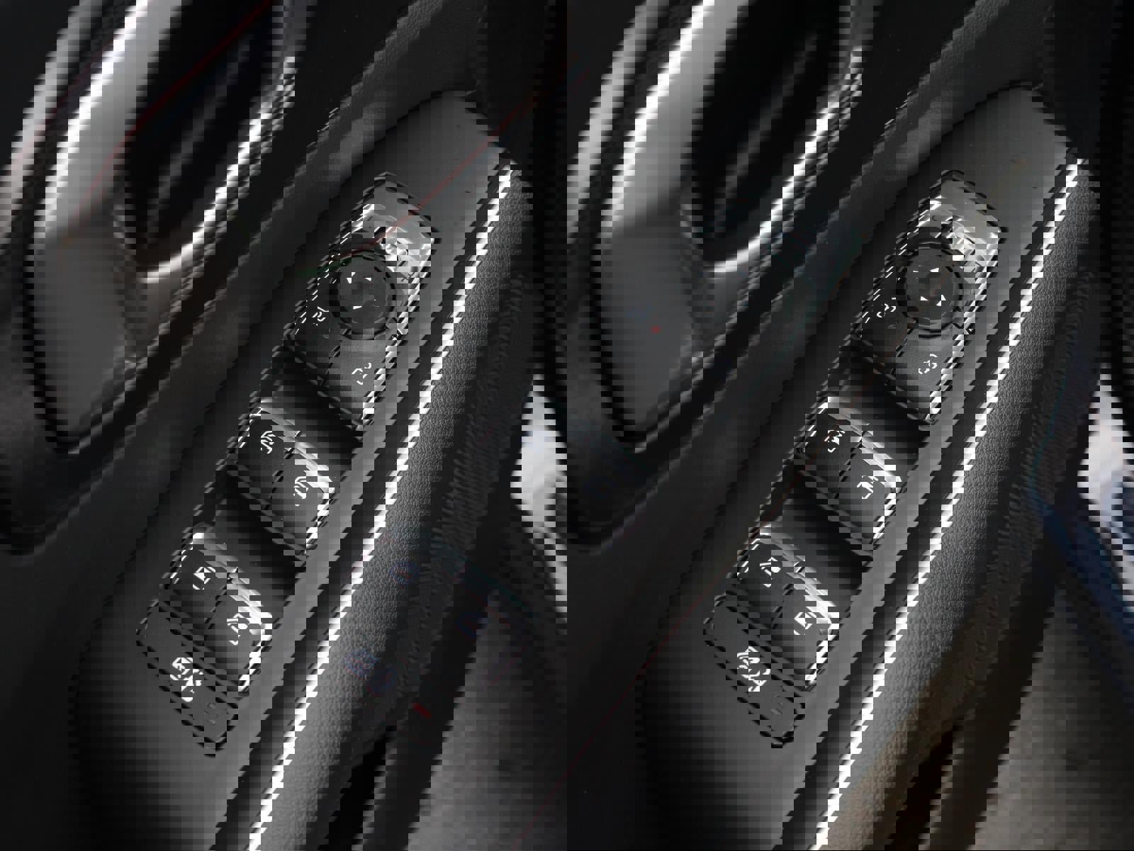 New 2026 Kia Sorento S w/ S Panoramic Sunroof Package image 15