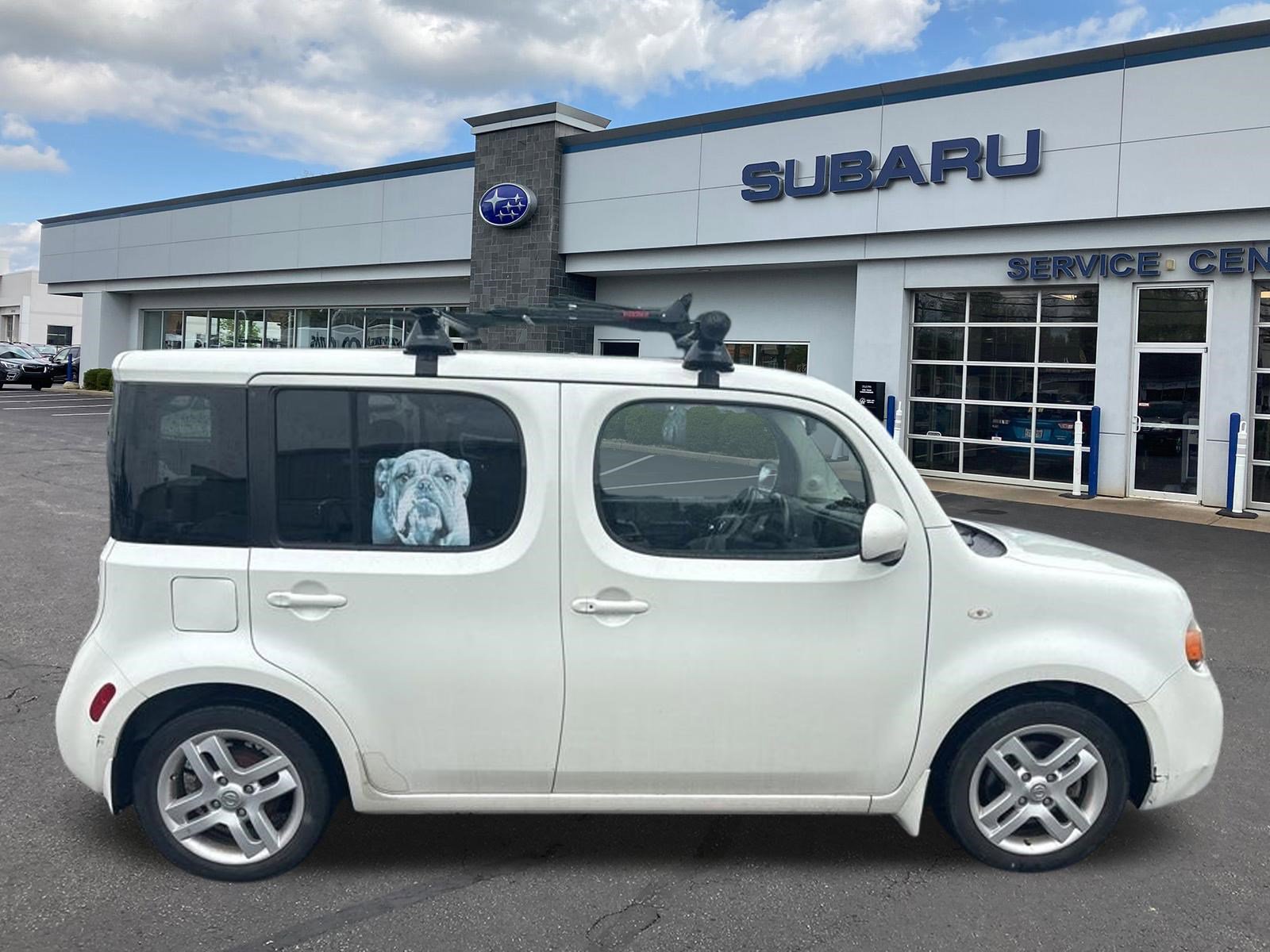 Used 2014 Nissan Cube 1.8 SL w/ Interior Designer Package FWD image 6