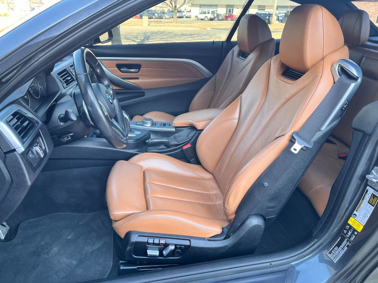 Used 2018 BMW 440i xDrive Convertible image 16