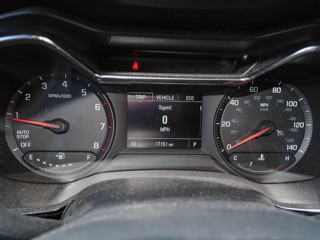 Used 2023 Chevrolet TrailBlazer LT w/ LPO, Blackout Package FWD image 10