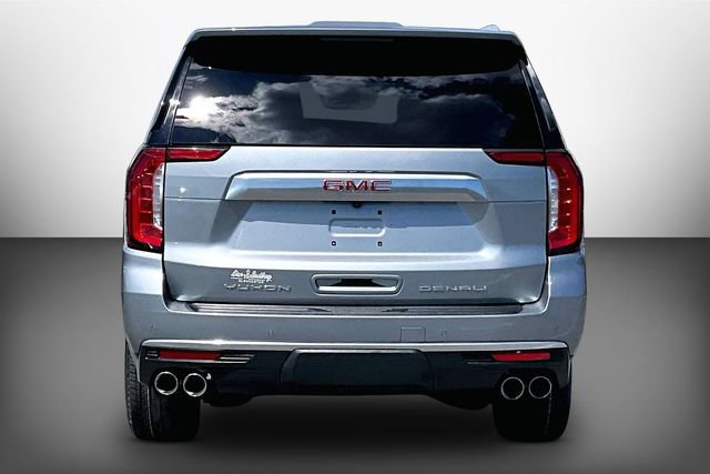 Used 2023 GMC Yukon Denali AWD/4WD image 4