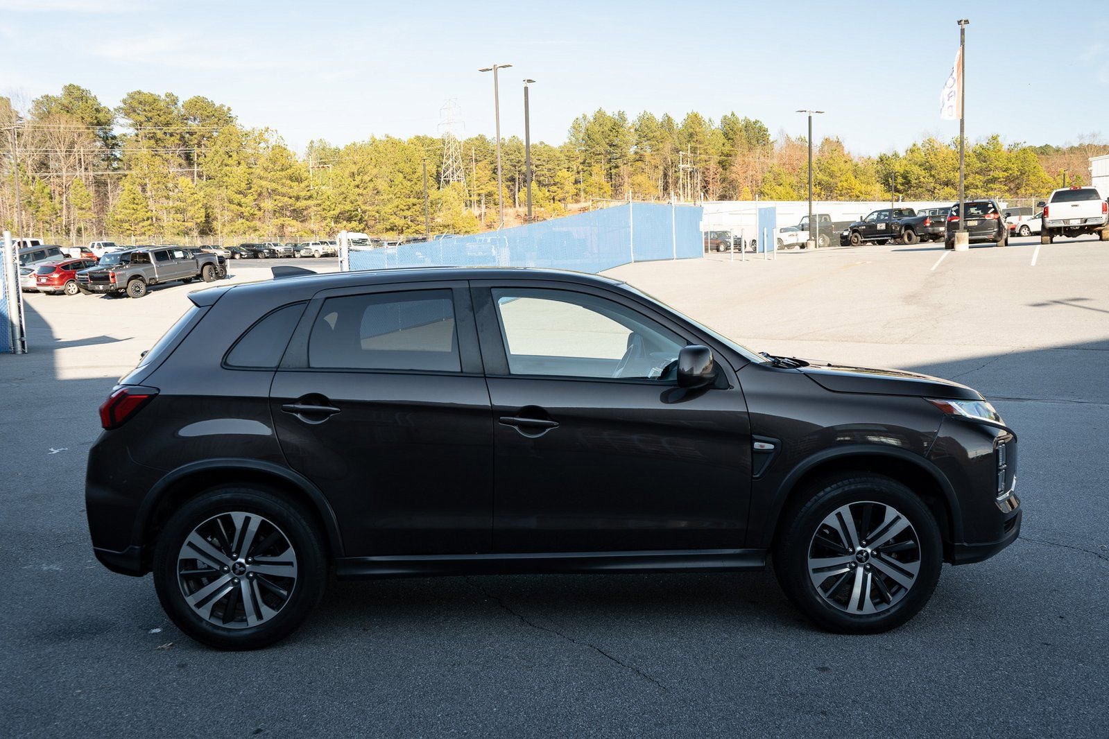 Used 2020 Mitsubishi Outlander Sport ES image 6