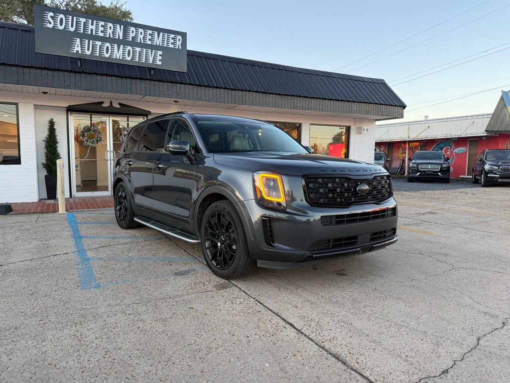 Used 2021 Kia Telluride EX w/ EX Premium Package image 2