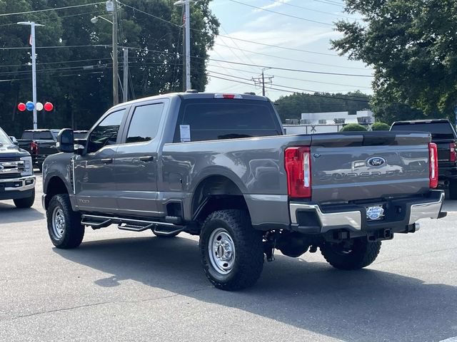 Certified 2025 Ford F250 XL w/ XL Off-Road Package AWD/4WD image 4