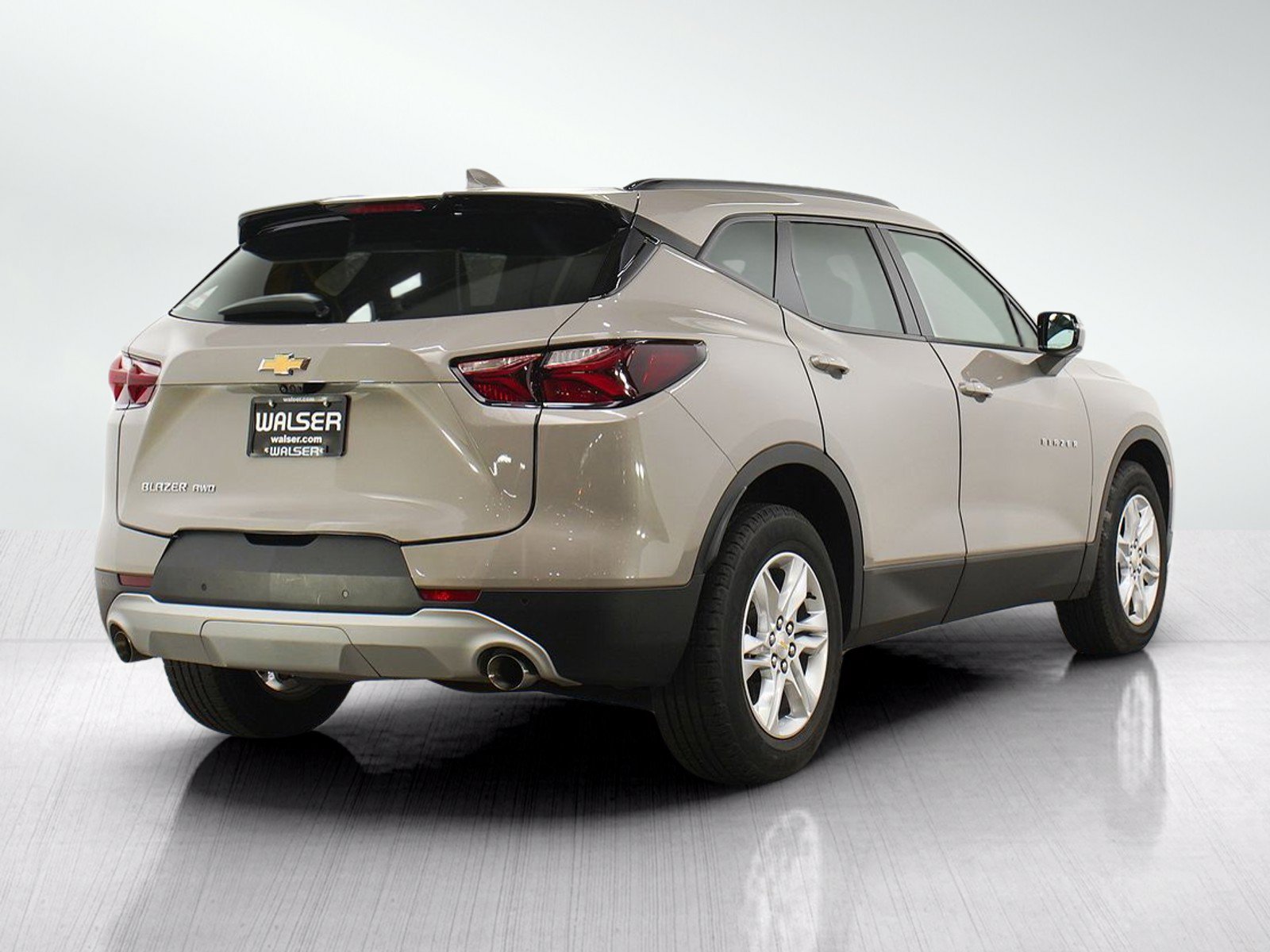 Used 2021 Chevrolet Blazer LT w/ Sound & Technology Package AWD/4WD image 5