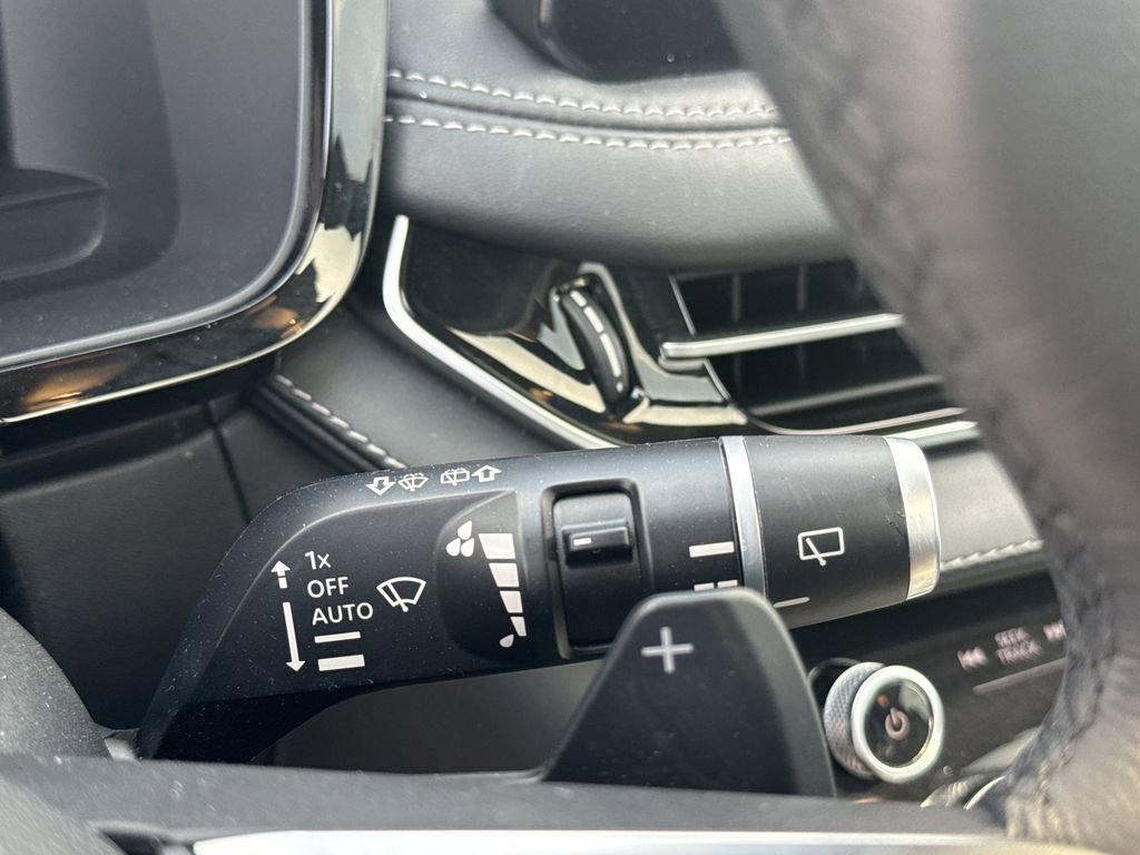 Used 2023 INFINITI QX60 Luxe w/ Cargo Package image 19