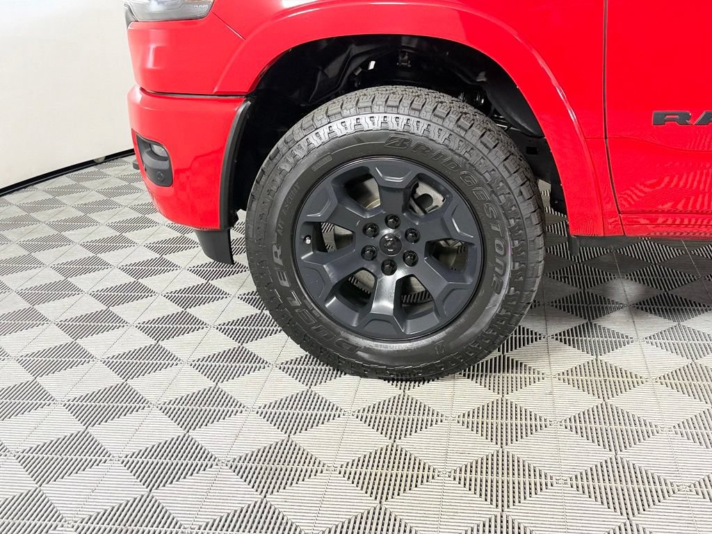 Used 2025 RAM 1500 Big Horn AWD/4WD image 11