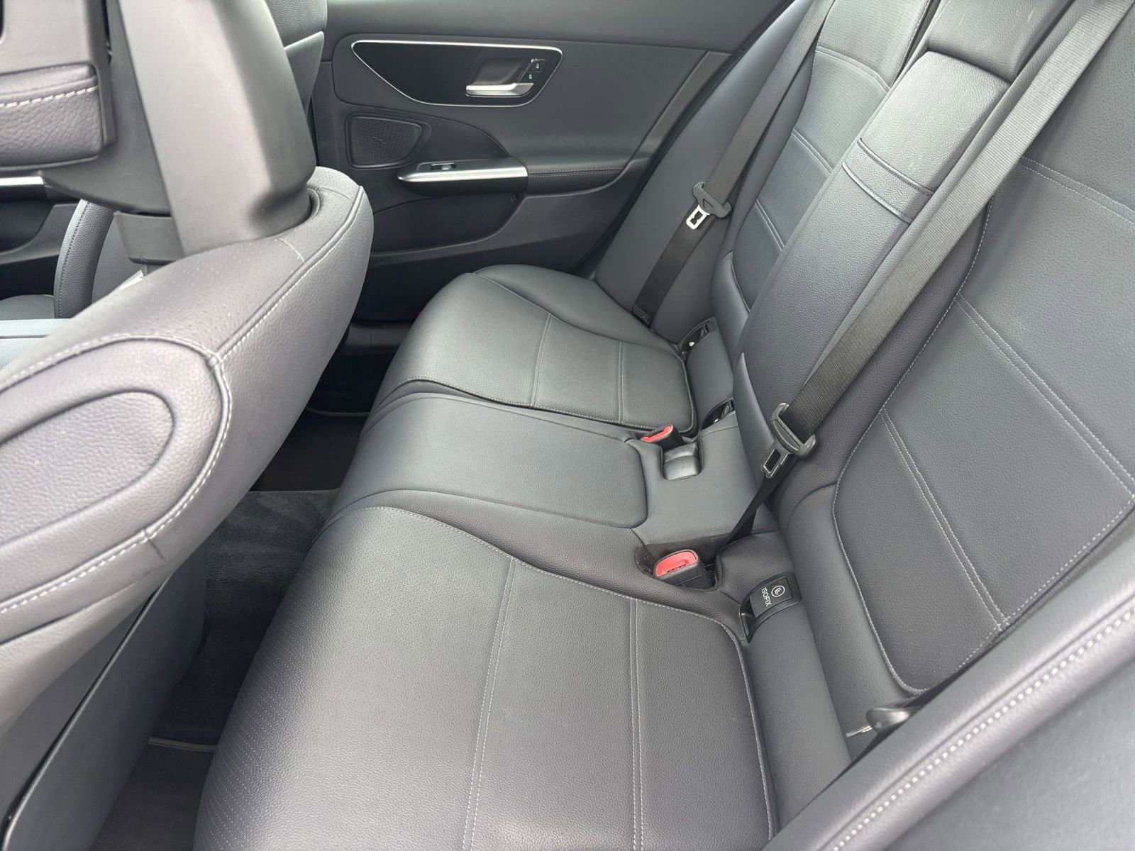 Used 2024 Mercedes-Benz C 300 Sedan image 28