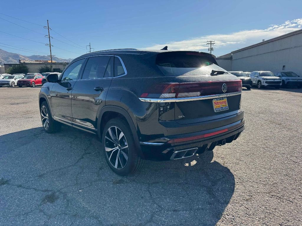 New 2026 Volkswagen Atlas Cross Sport SEL Premium R-Line image 5