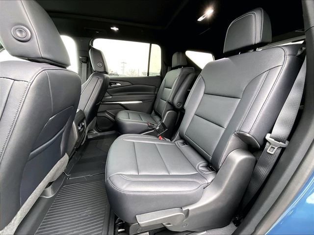 New 2026 Chevrolet Traverse LT w/ Sun and Wheel Package image 14