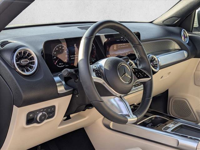 Certified 2025 Mercedes-Benz GLB 250 4MATIC image 8