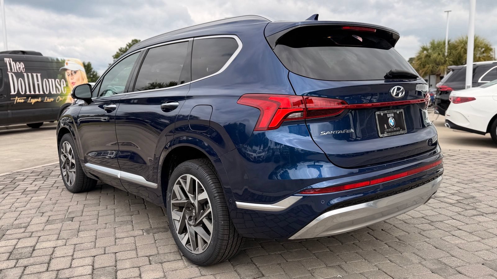 Used 2023 Hyundai Santa Fe Calligraphy FWD image 11