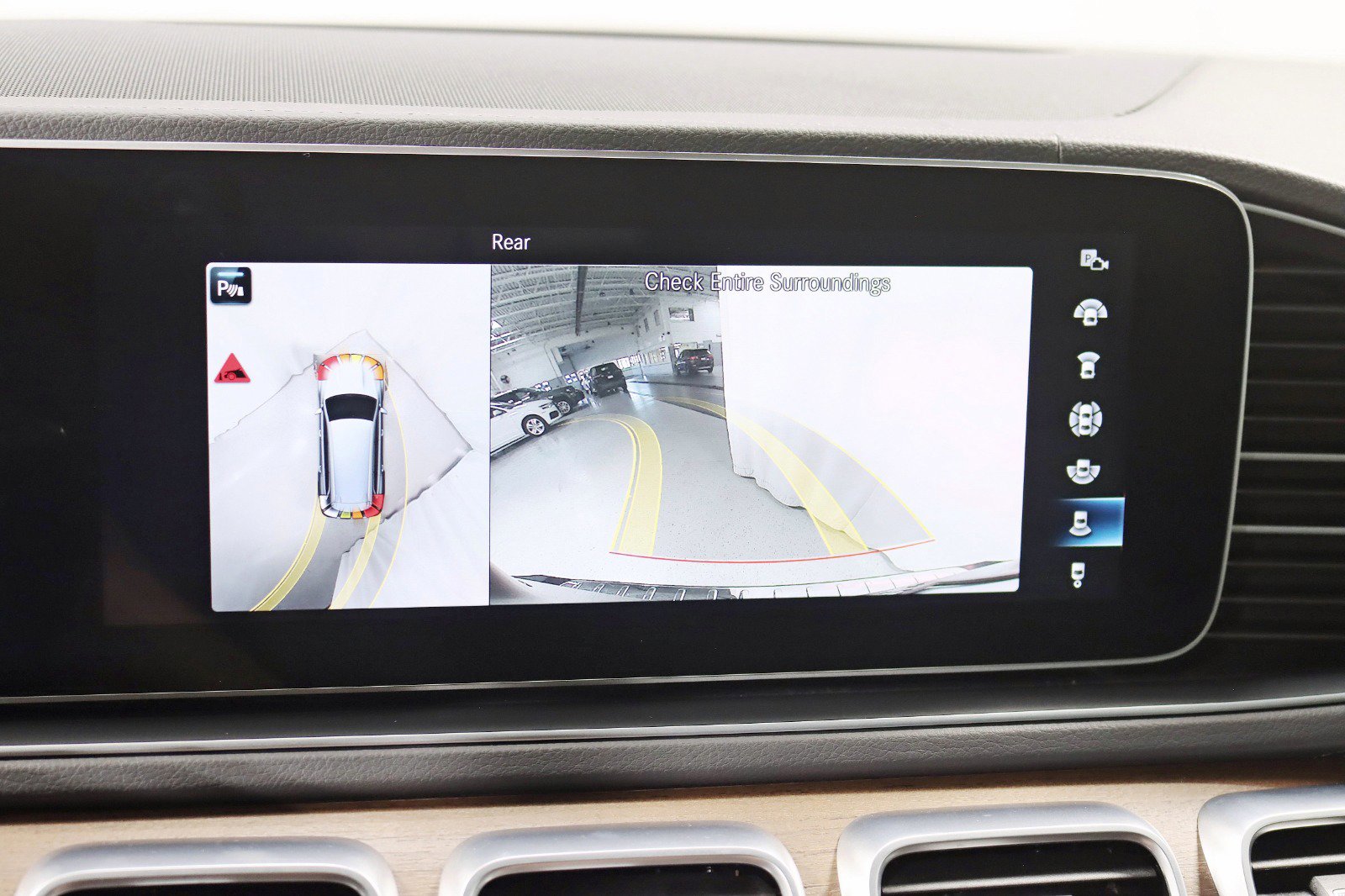 Used 2020 Mercedes-Benz GLS 580 4MATIC image 19