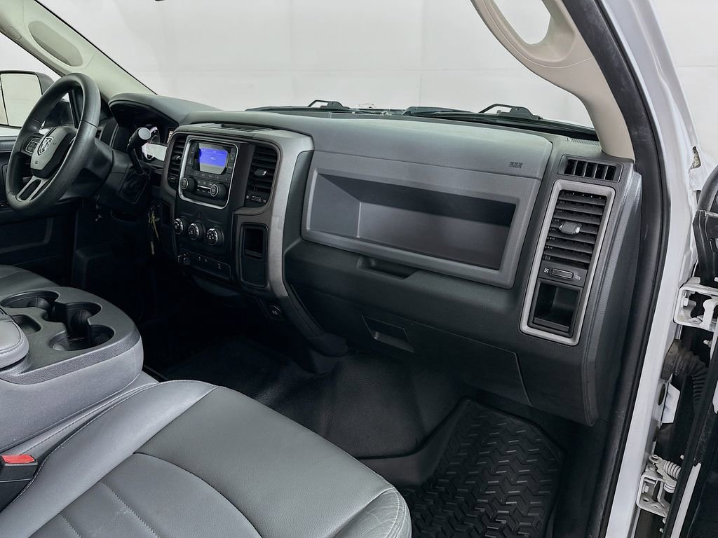 Used 2016 RAM 2500 Tradesman image 32