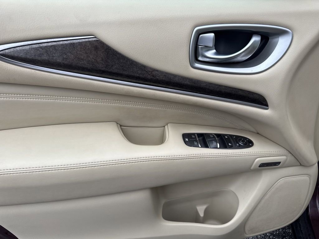 Used 2014 INFINITI QX60 AWD w/ Premium Plus Package image 17