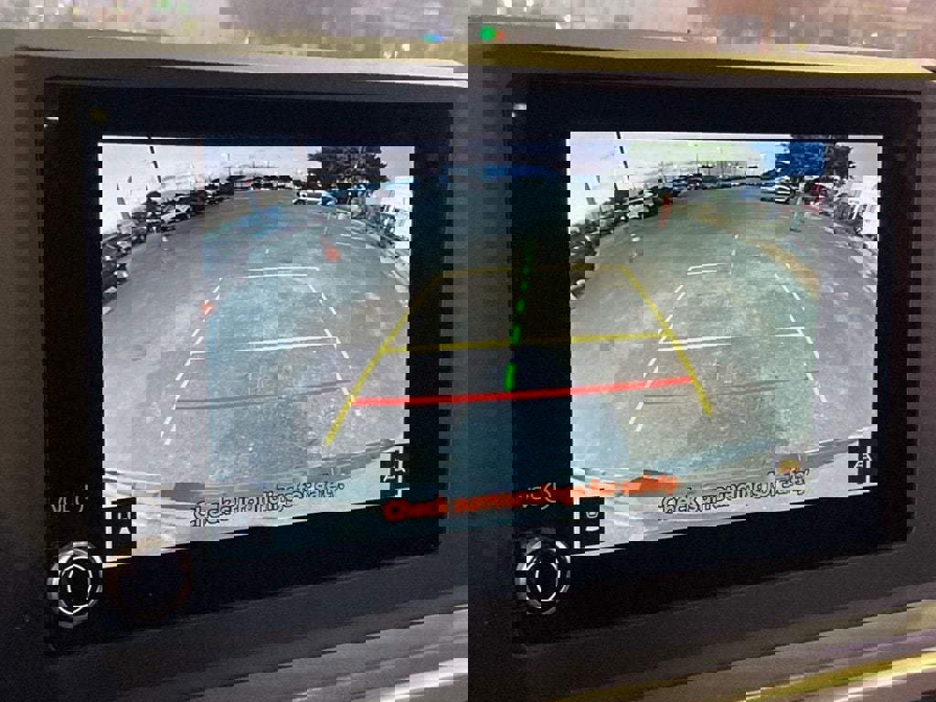 Used 2024 Toyota Tacoma SR5 AWD/4WD image 19