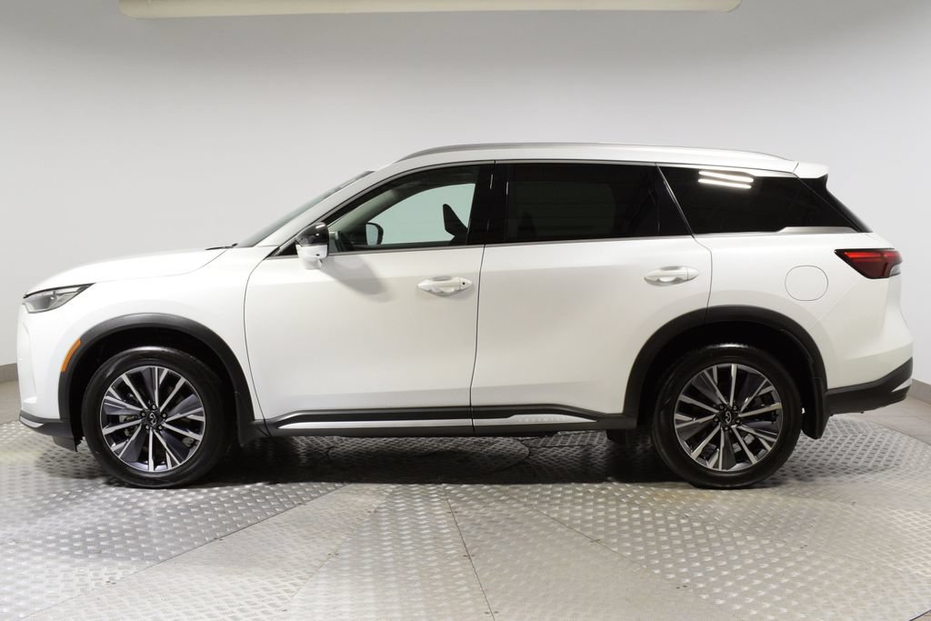 Certified 2026 INFINITI QX60 Luxe w/ Cargo Package AWD/4WD image 5