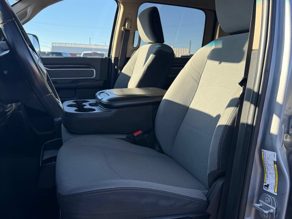 Used 2020 RAM 3500 Big Horn AWD/4WD image 14