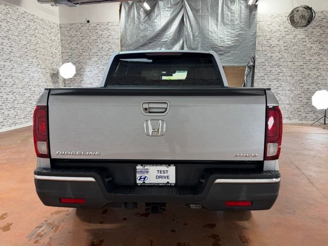 Used 2020 Honda Ridgeline Sport image 5