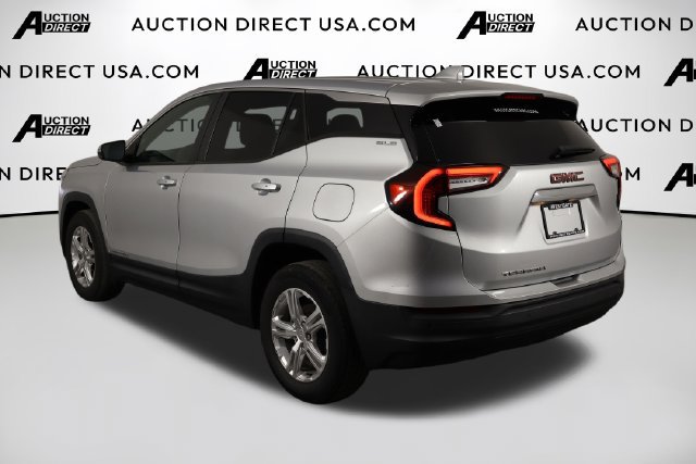 Used 2022 GMC Terrain SLE FWD image 35