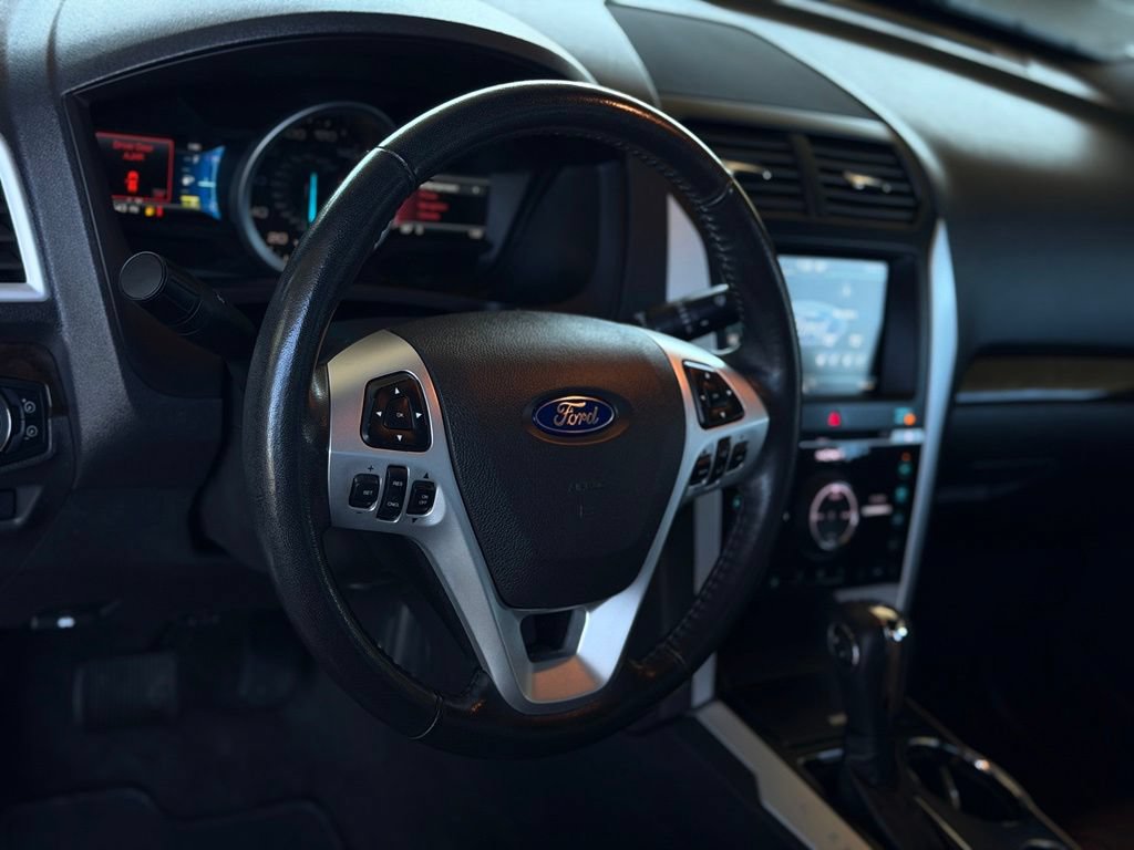 Used 2012 Ford Explorer Limited AWD/4WD image 40