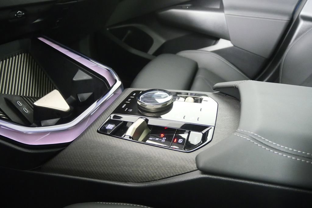 Certified 2025 BMW X3 xDrive30i image 24