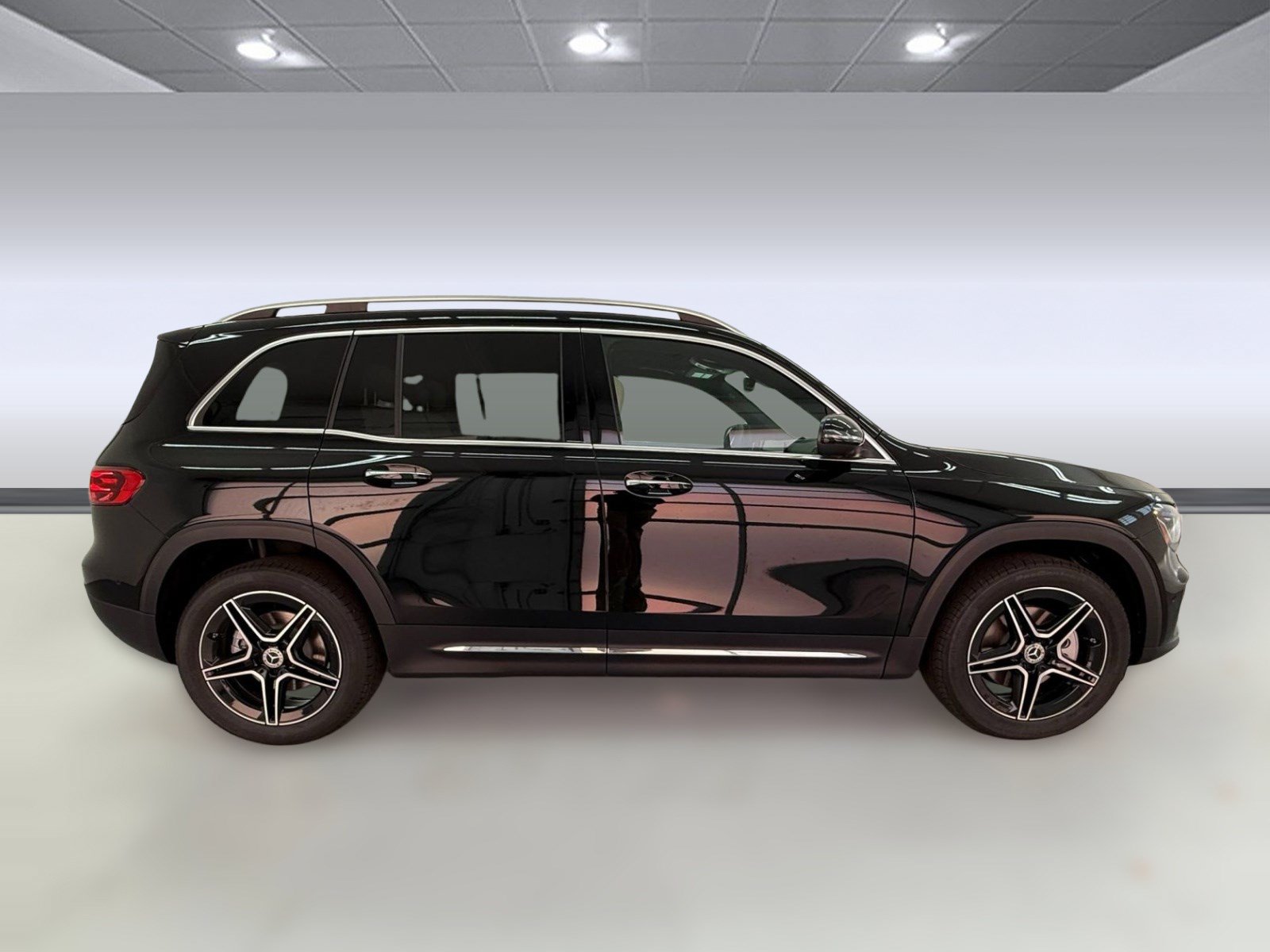New 2026 Mercedes-Benz GLB 250 image 7