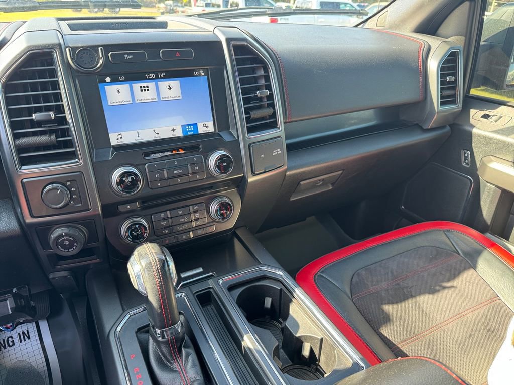 Used 2017 Ford F150 Lariat image 31