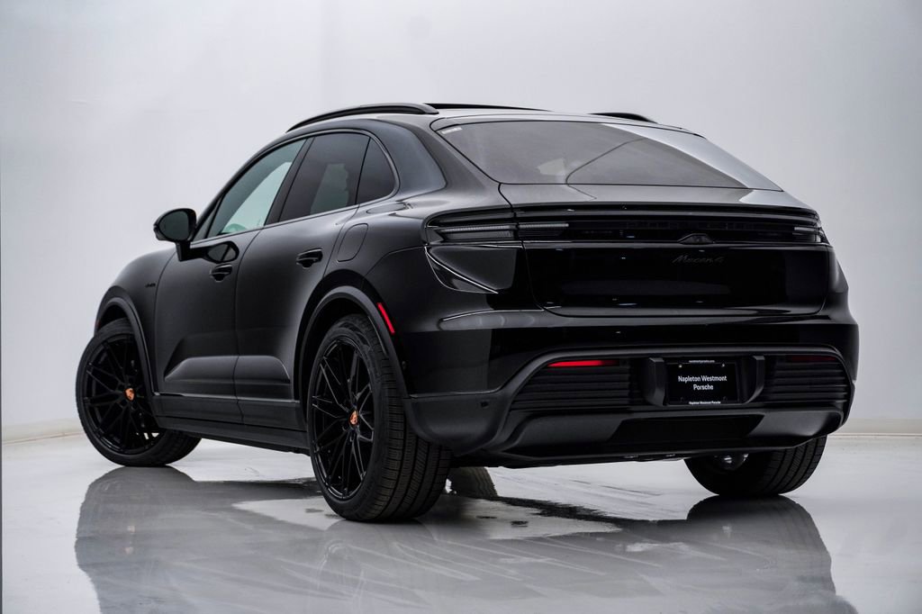 New 2026 Porsche Macan 4 Electric AWD/4WD image 3