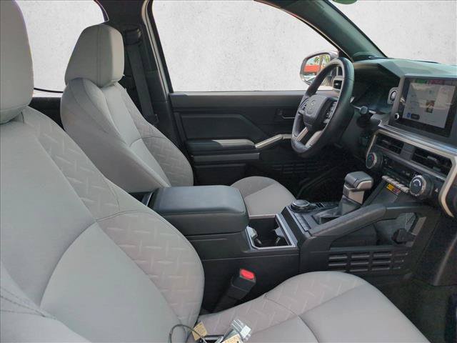 Certified 2024 Toyota Tacoma SR5 AWD/4WD image 20