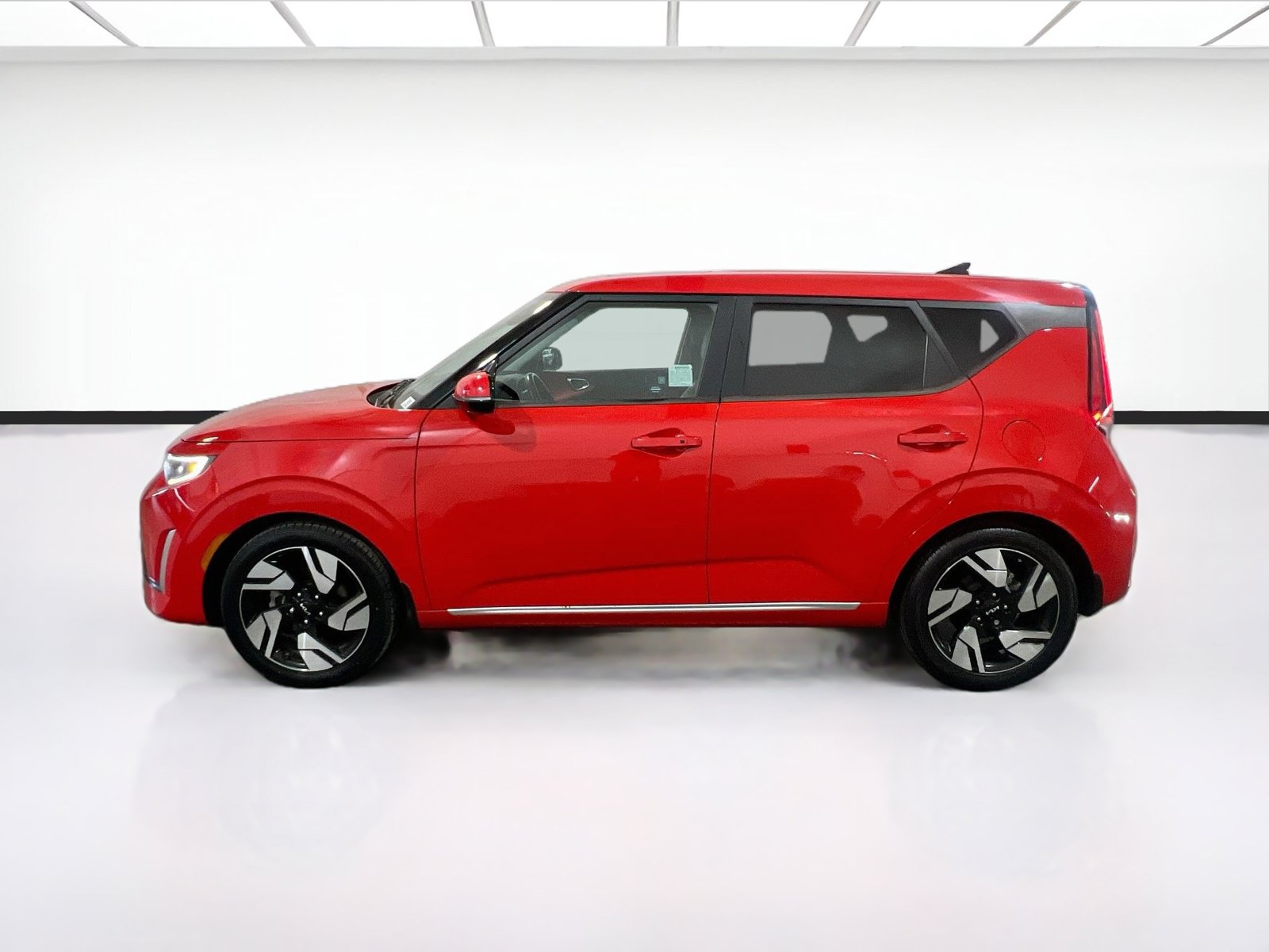 Used 2023 Kia Soul GT-Line w/ GT-Line Technology Package FWD image 24