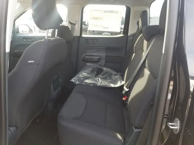 New 2025 Ford Maverick XL w/ 4K Tow Package image 18