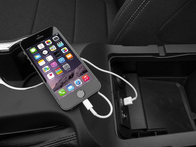 Used 2016 Ford Mustang Premium image 16