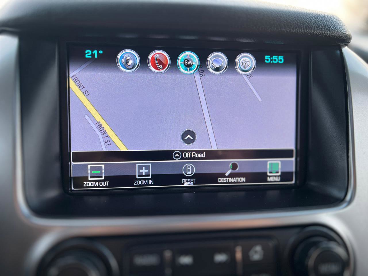 Used 2017 Chevrolet Tahoe LT image 25