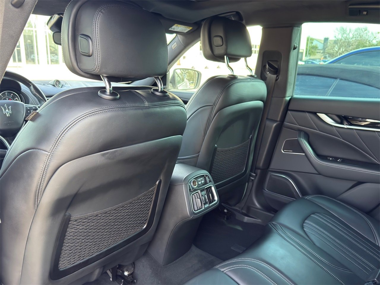 Certified 2023 Maserati Levante GT image 33