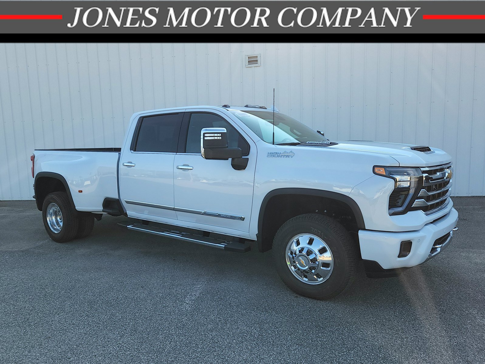 New 2026 Chevrolet Silverado 3500 High Country w/ High Country Premium Package AWD/4WD image 1