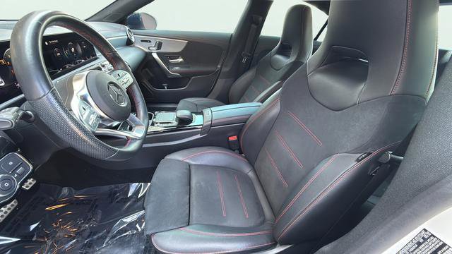 Used 2022 Mercedes-Benz CLA 250 image 13